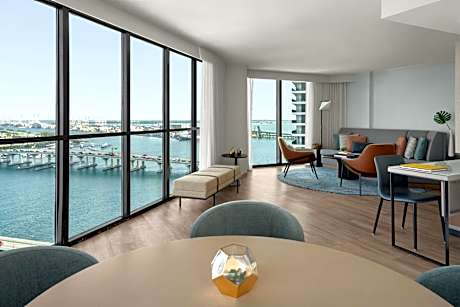 Newly Renovated One-Bedroom King Suite