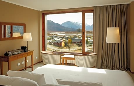 Deluxe Double or Twin Room with Valley View