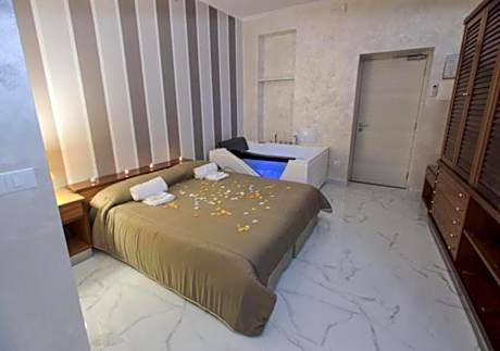 King Room with Spa Bath