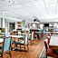 Hampton Inn By Hilton Grand Rapids-North