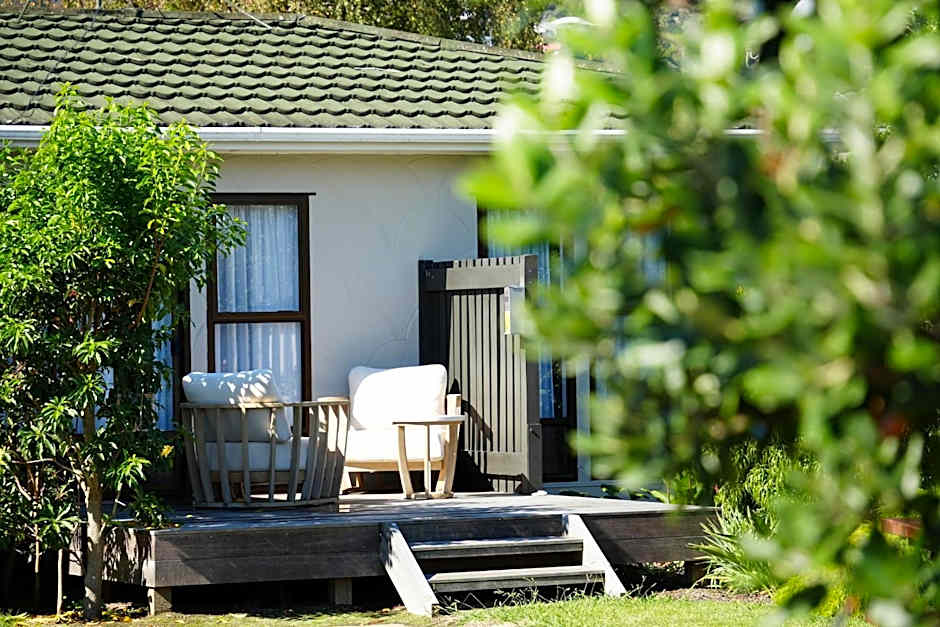 Tāhuna Beach Holiday Park
