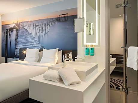 Executive Double Room with Sofa Bed