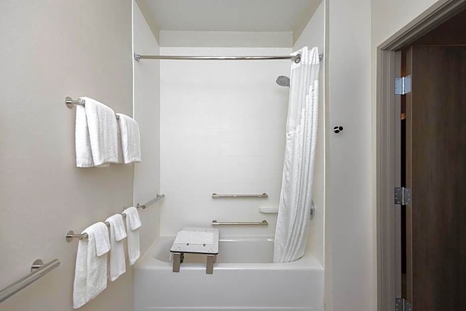Holiday Inn Express Hotel and Suites Marysville By IHG