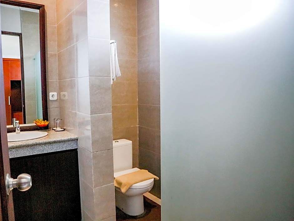 U Tube Hotel and Spa