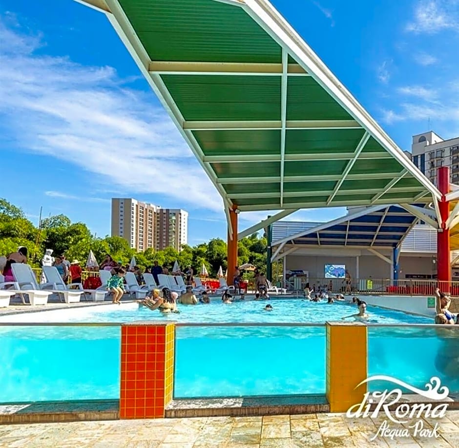 Spazzio diRoma com entrada ao Acquapark Gratuito, Apartamento 840 vista para a Piscina