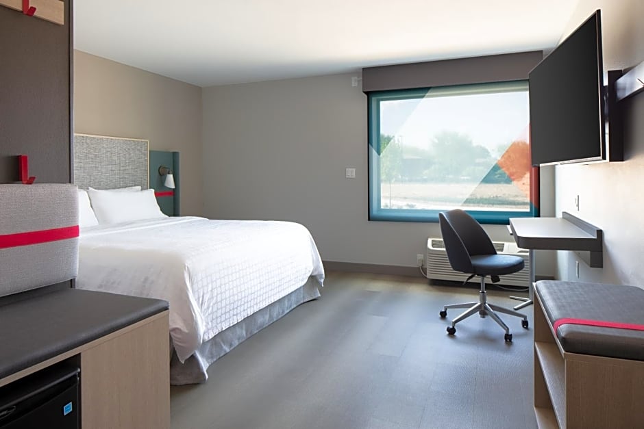 Avid Hotels Madison - Monona By IHG