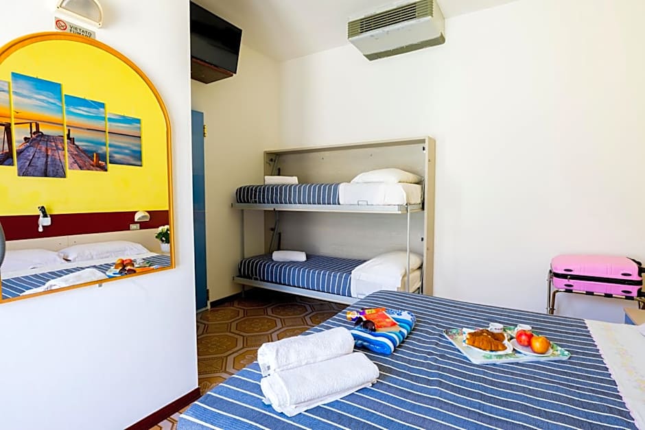 Hotel Cesari