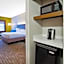 Holiday Inn Express Hotel & Suites Alcoa Knoxville Airport By IHG