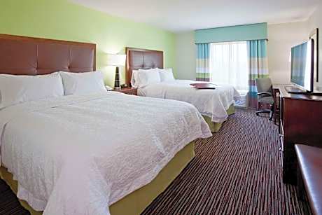 2 Queens Mobility/hearing Access Tub Nosmok Vis Firealrm/door/phn Alrt/hdtv Microwv/fridge/free Wi-f