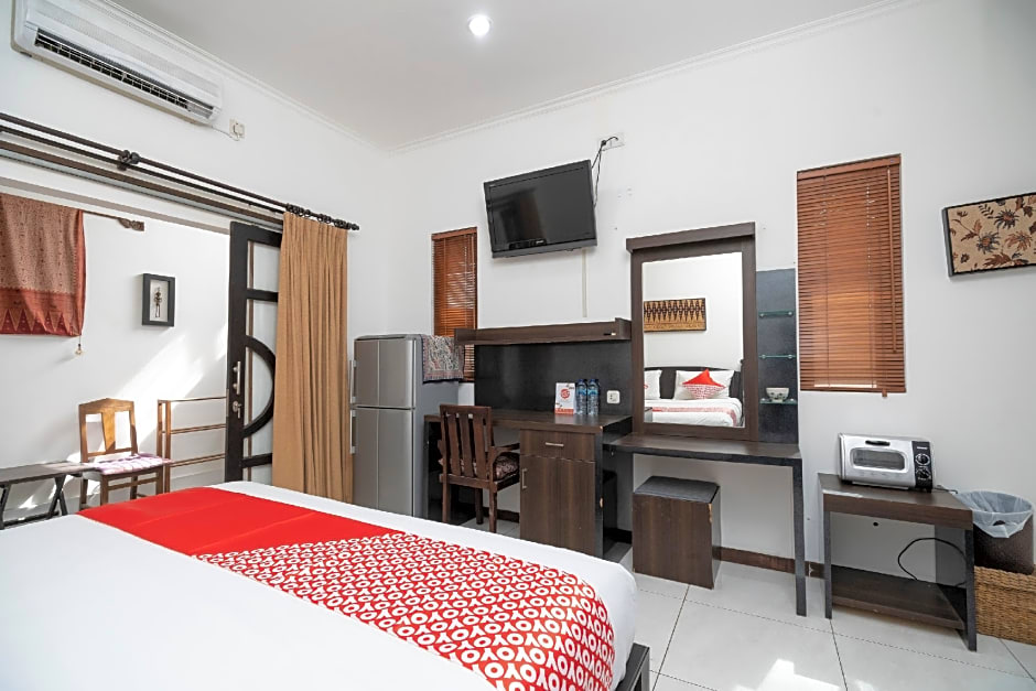 Super OYO 2417 Panen House