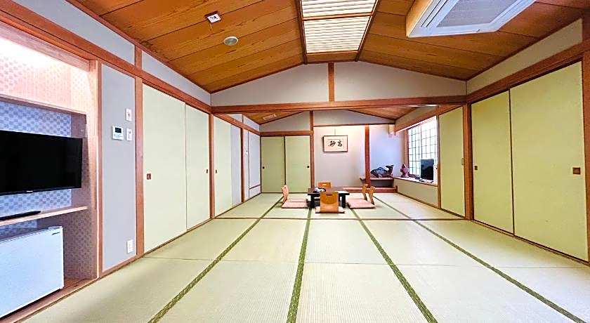 Hotel Takasago