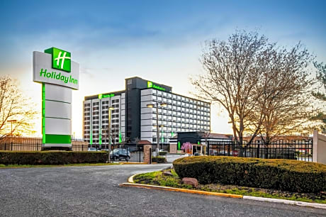 Holiday Inn Newark International Airport By IHG