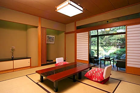Japanese-Style Twin Room