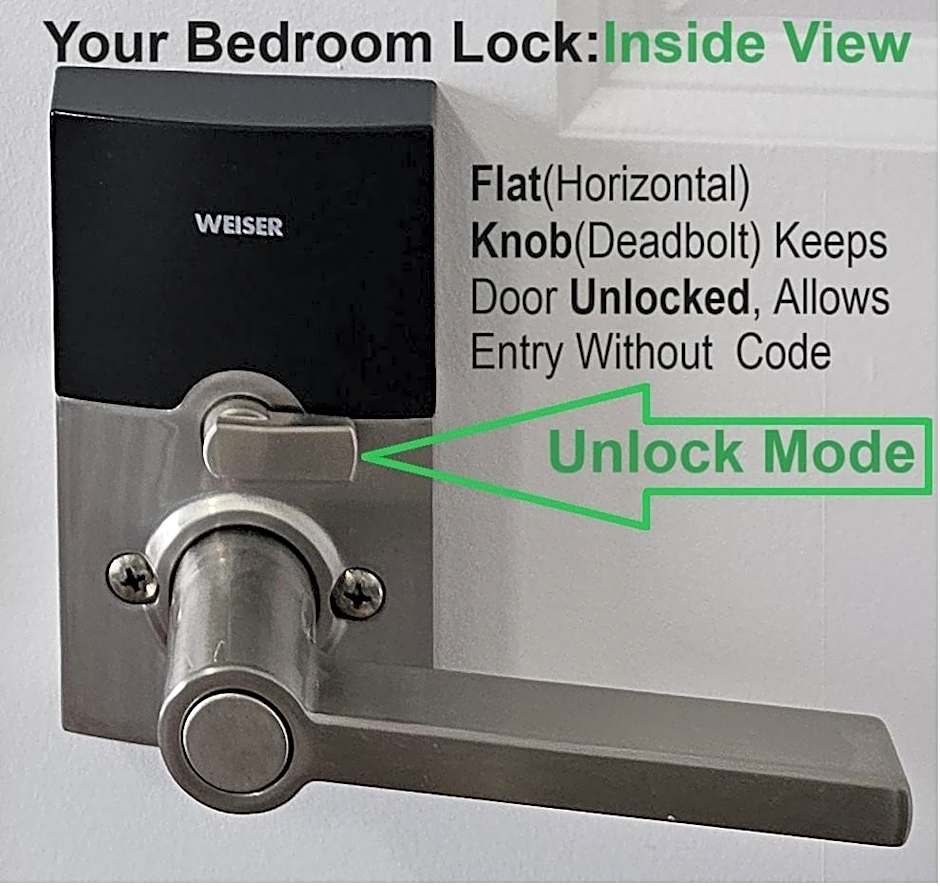 CEDAR Double Room with attached private Bathroom and Balcony in Toronto, ON, Canada