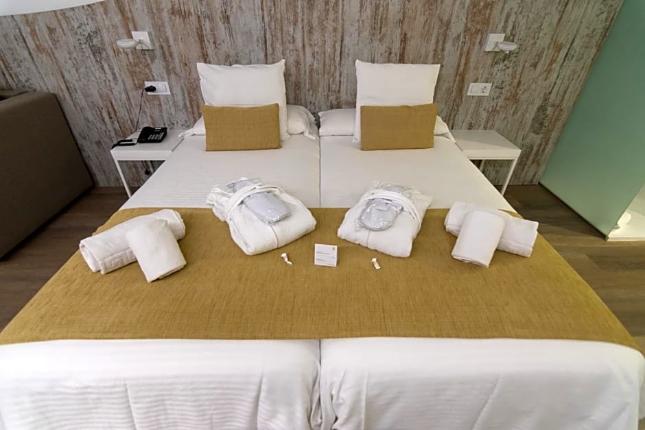 R2 Bahia Cala Ratjada - Adults Only