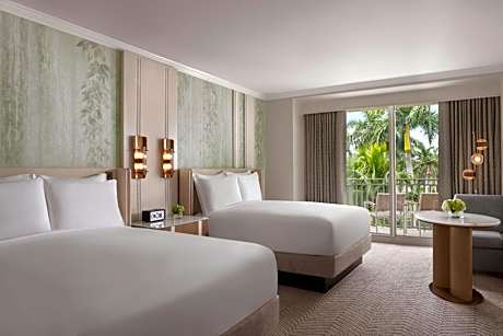 Double Room with Balcony and Resort View - Mobility Accessible with Roll-in Shower