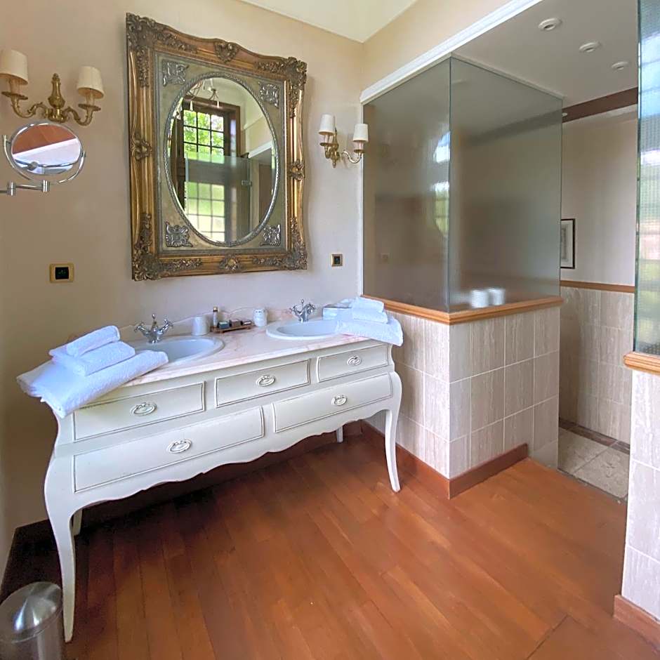 Le Moulin De Connelles