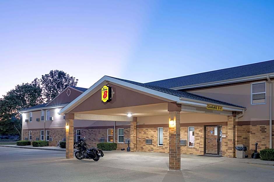 Super 8 by Wyndham Mattoon