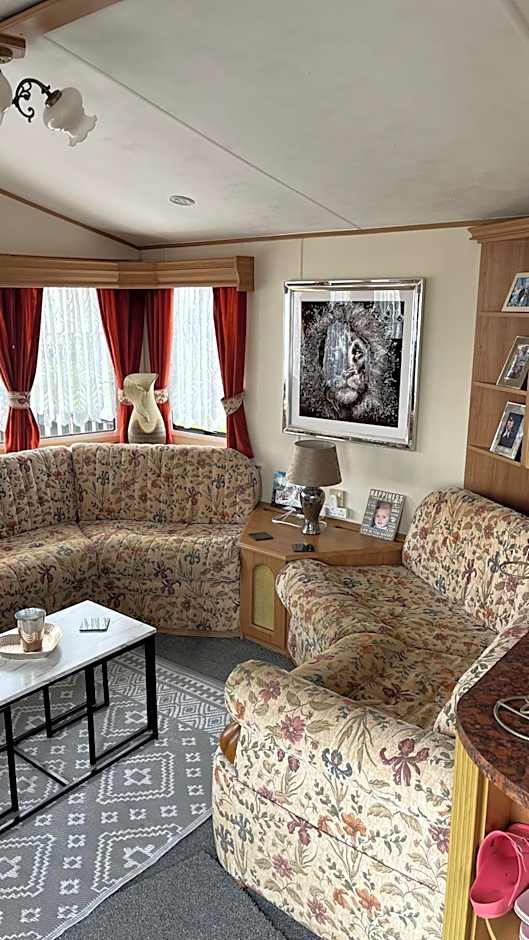 Caravan home Clacton-On-Sea St Osyth