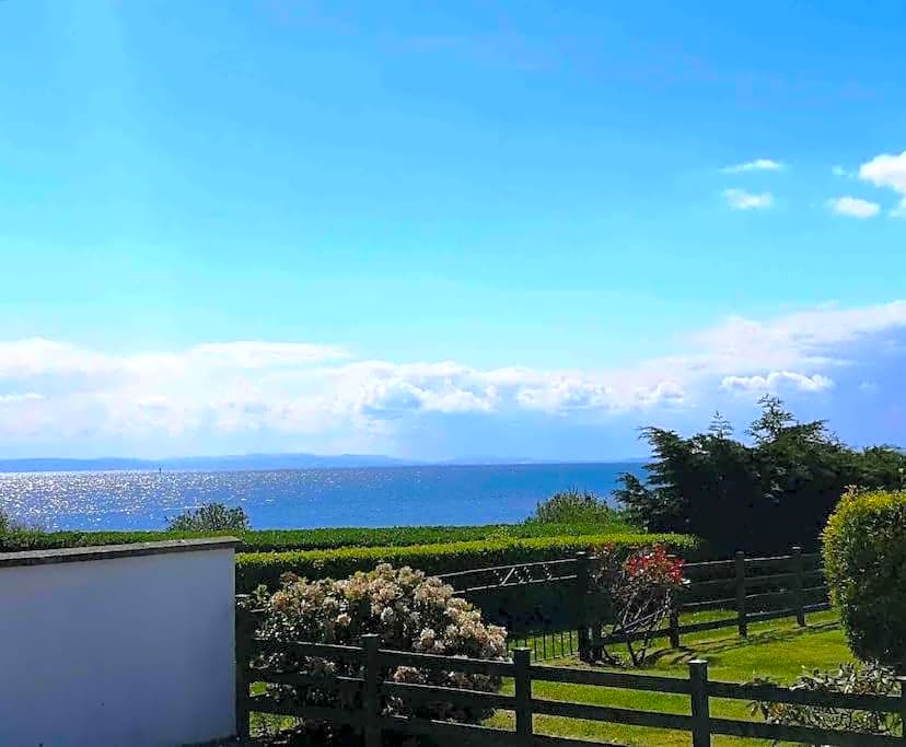 Moville Beach Townhouse on Wild Atlantic Way