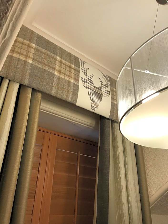 Ravenswood Guest House