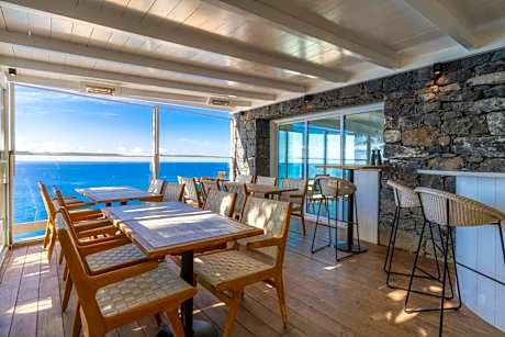 Double or Twin Room with Side Sea View