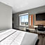 Sonesta Essential Hotel Houston - I-45 Spring