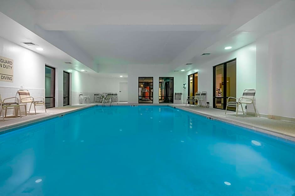 Hampton Inn By Hilton Frostburg