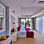 Lale Hotel