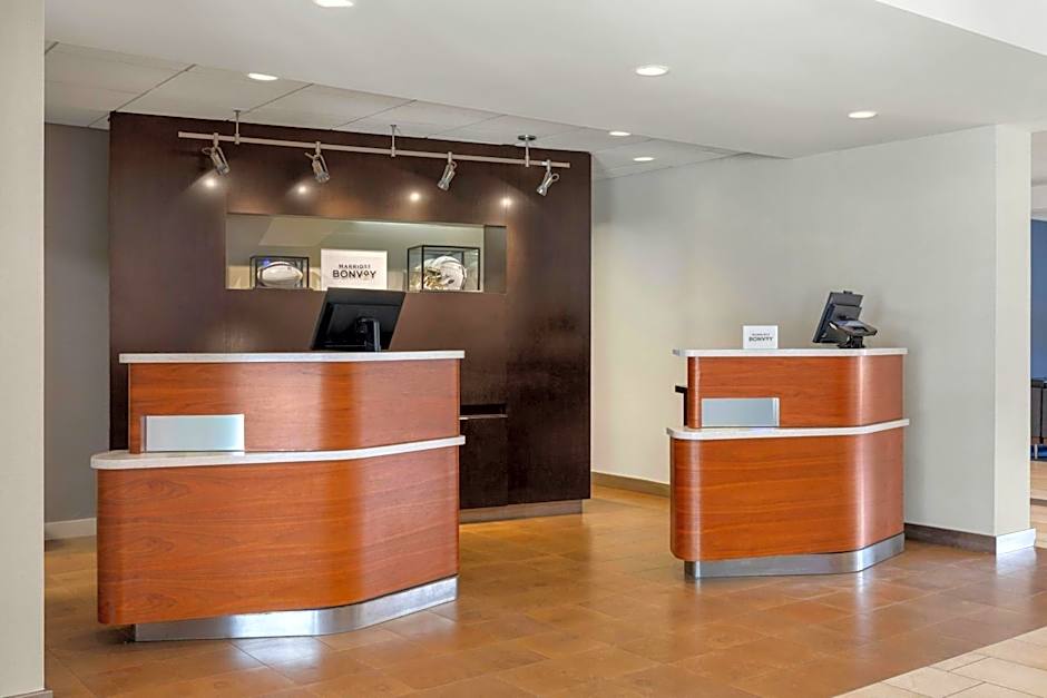 Courtyard by Marriott Boston Norwood/Canton