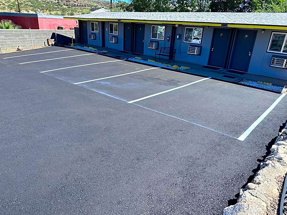 Belle Aire Motel