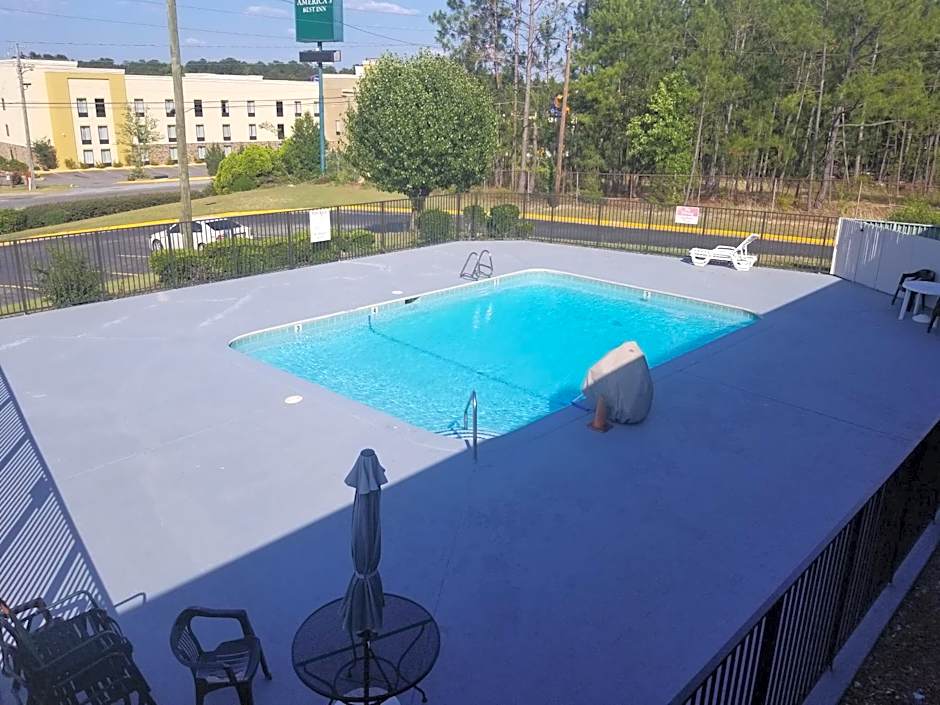 America's Best Inn - Macon
