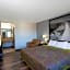 Super 8 by Wyndham Naples