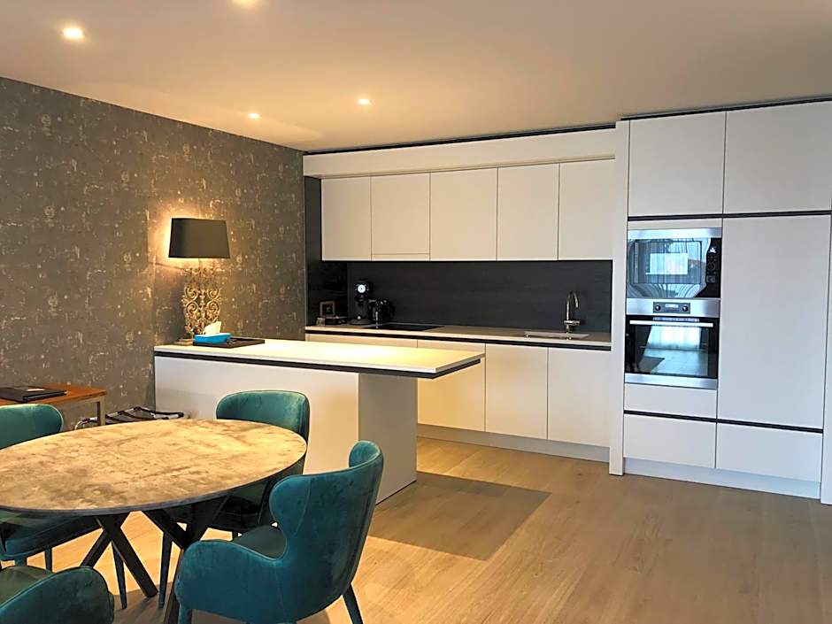 Acropolis - Luxury Appartments I Hotelservice and parking