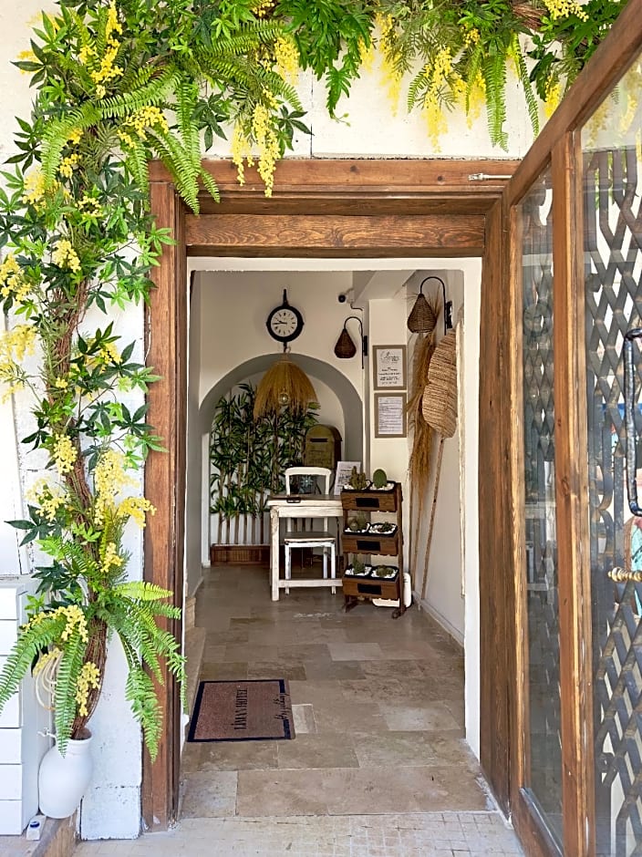 Liman Hotel Gumusluk