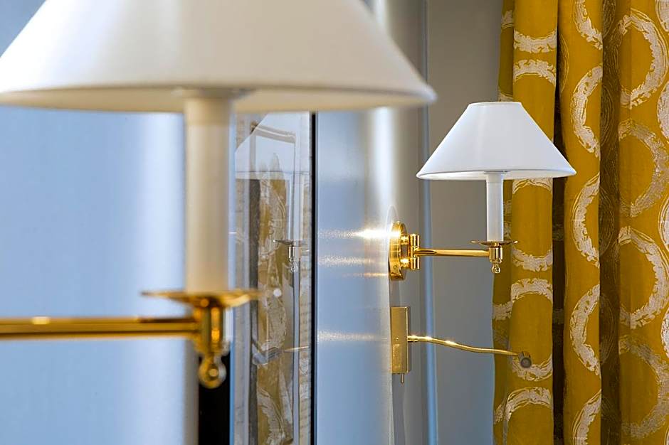 Le Relais Saint Honore