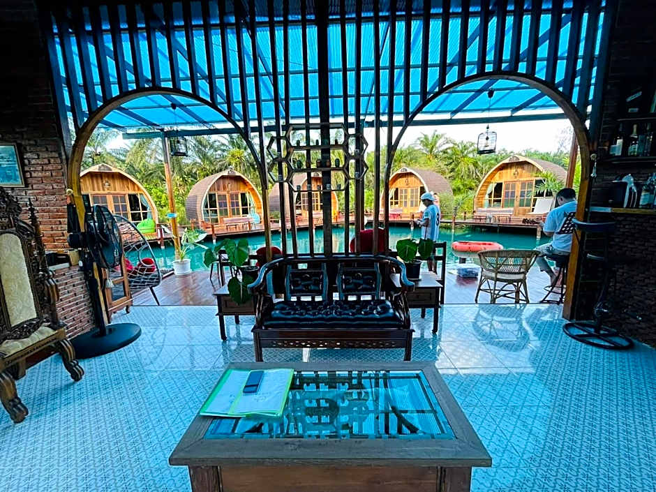 Plaiphu Pool Villas