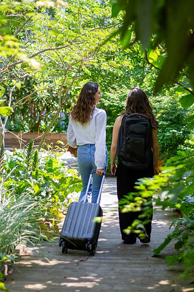 ATHOME RESIDENCE ET SPA