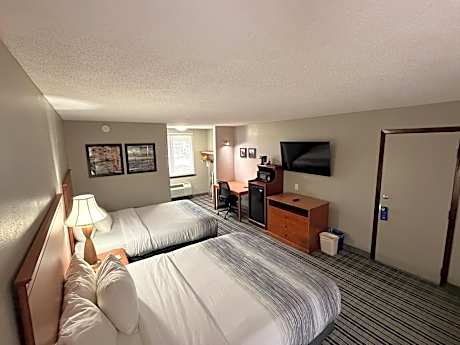 AmericInn by Wyndham Appleton Downtown