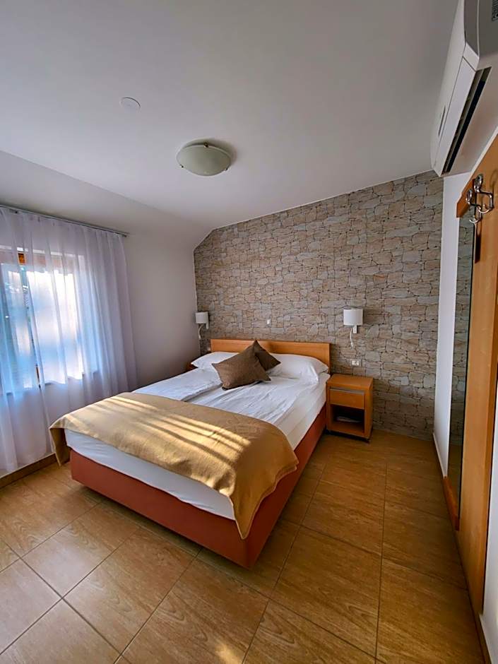 Pansion Comfort Santa Marija