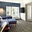 Courtyard by Marriott Chicago Downtown/River North