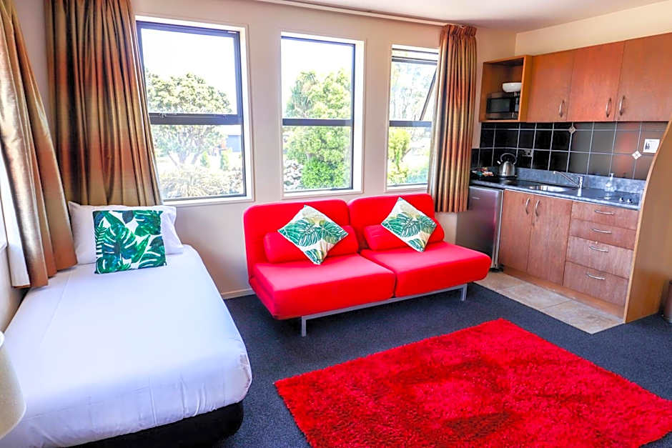 Coleraine Suites & Apartments