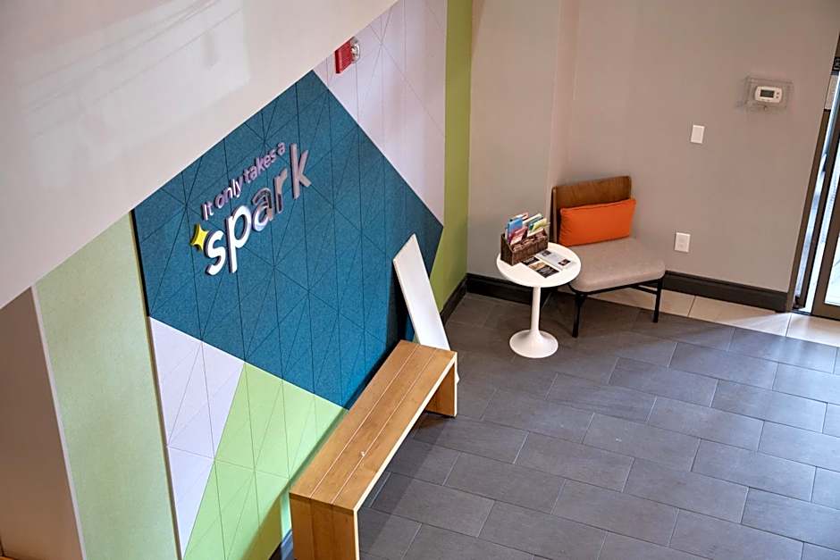 Spark by Hilton Mechanicsburg