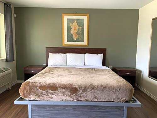 Paris Extended Stay Suites