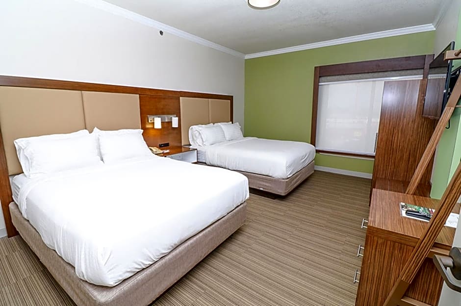 Holiday Inn Express Hotel & Suites Greenville, an IHG Hotel