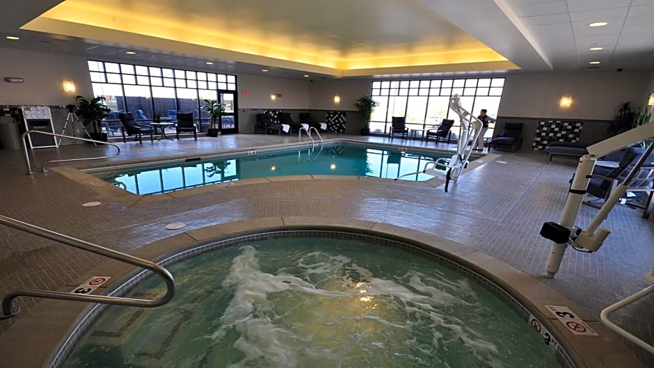 Holiday Inn Express Belgrade-Bozeman Area, an IHG Hotel