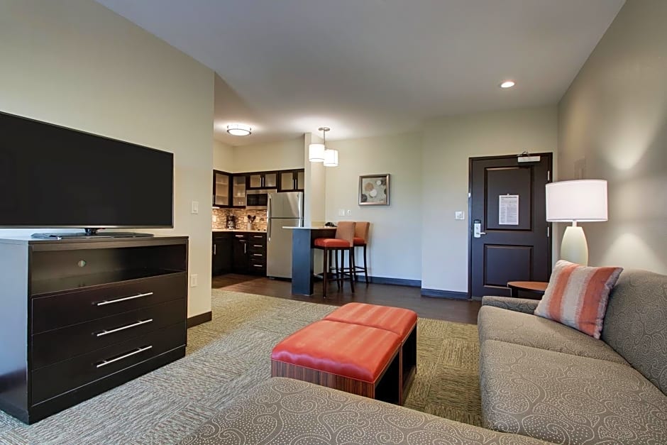 Staybridge Suites Plano - The Colony