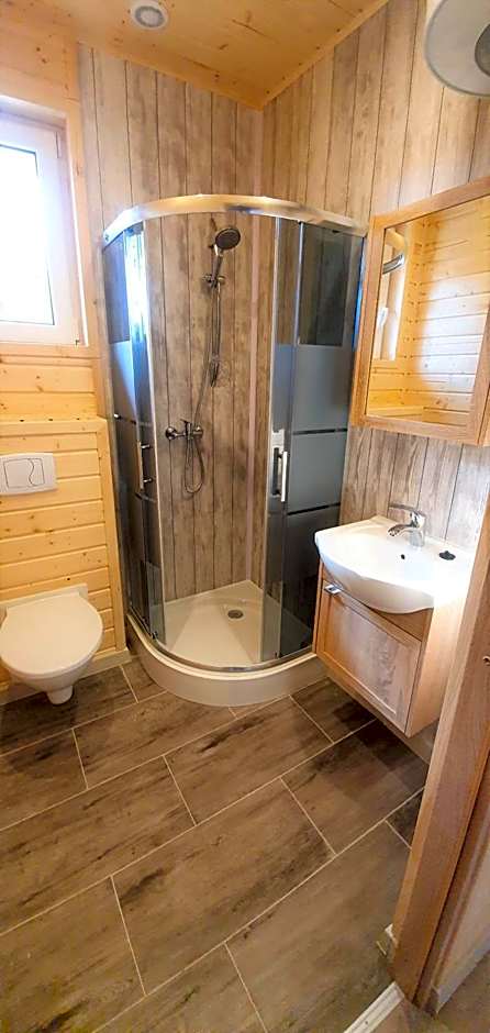 Domki Letniskowe Korona