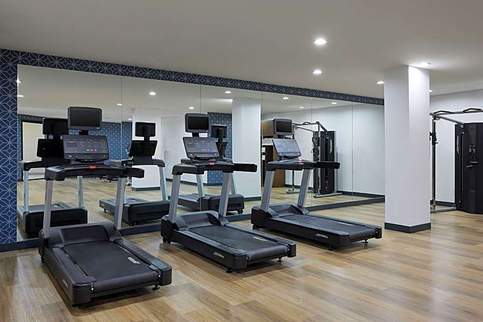 Four Points by Sheraton Englewood Centennial Airport