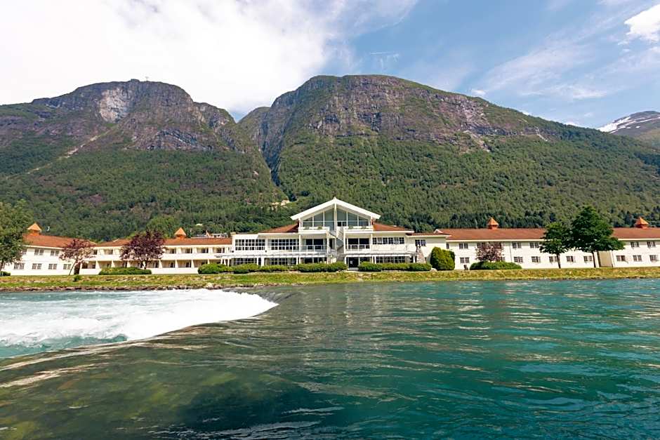 Hotel Loenfjord Loen